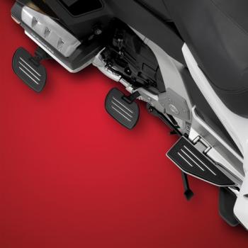 BBP 21-359 BK Fahrer Trittbretter Commander Style für GL 1800 SC79