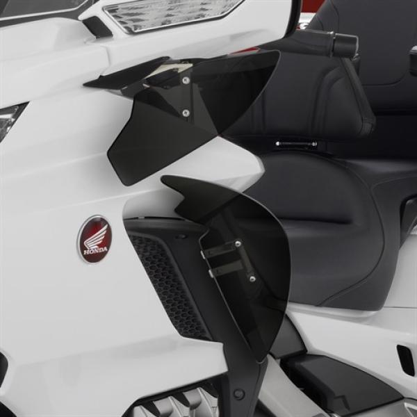 BBP 52-934 L Windabweiser unten für GL 1800 SC79